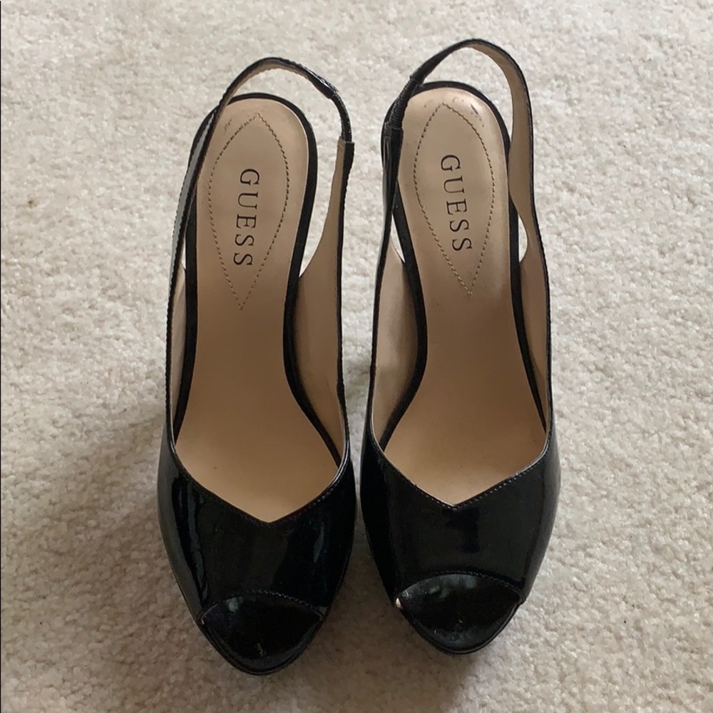 black peep toe heels